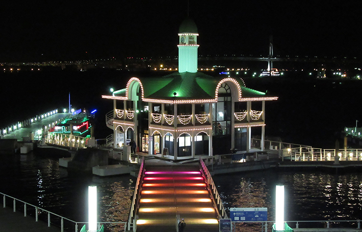 「みなとみらいぷかりさん橋」