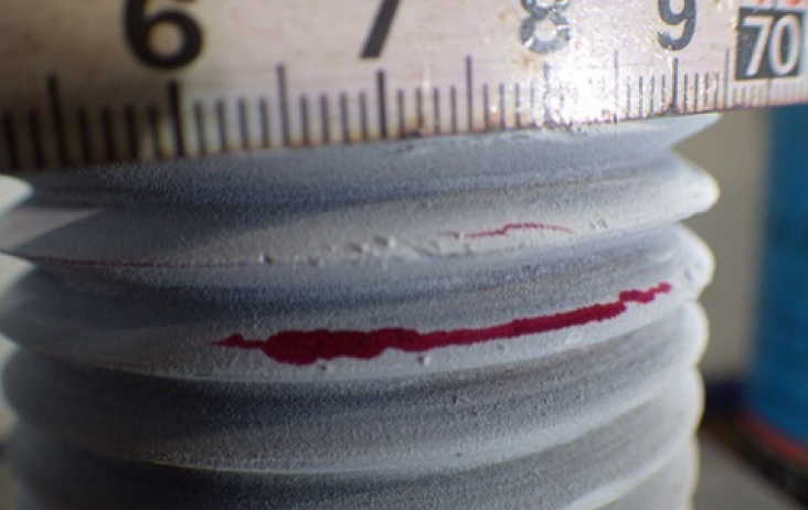 浸透探傷試験:PT